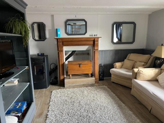 La Petite Maison, Ideal Pour Velo,pied,peche,relax * Mur-de-Bretagne
